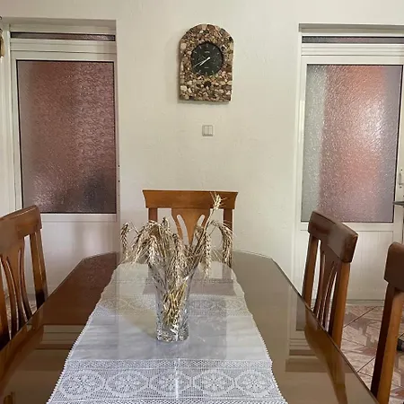 Elion Apartment Gjirokaster